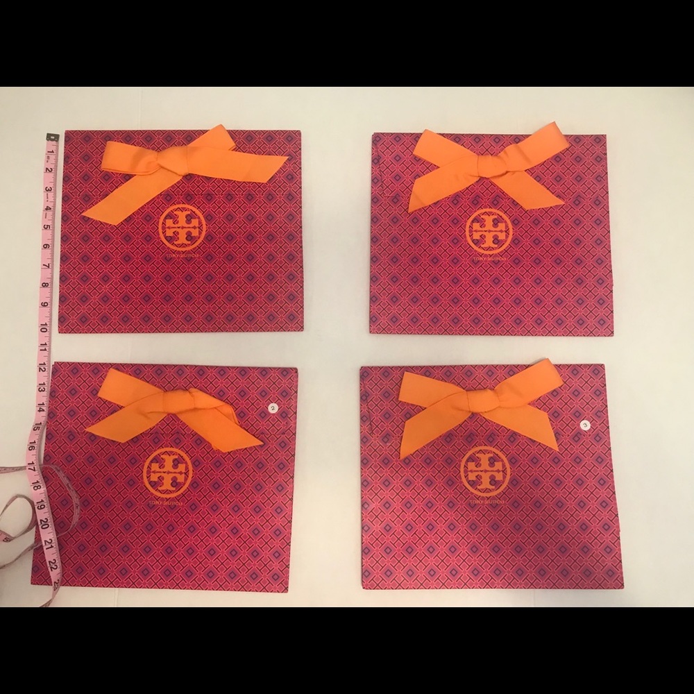 4/$10 Tory Burch Shopping Bag.